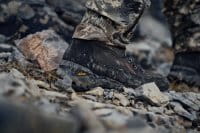 H&auml;rkila Pro Hunter Light Mid GTX 8" Stiefel Outdoor Seite Logo nah