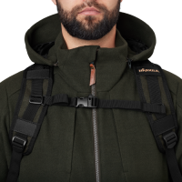 H&auml;rkila Metso 2.0 Rucksack 36 L Details Brustverschluss