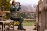 Blaser Primaloft Weste Herren Portrait sitzen