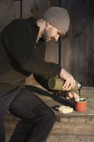 Pinewood V&auml;rnamo T Neck Sweater Strickpullover D.Green Melange Anwendung 1