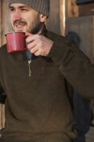 Pinewood V&auml;rnamo T Neck Sweater Strickpullover D.Green Melange Anwendung 2