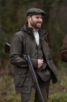 Blaser Vintage Wing Jacke Herren oliv/schwarz getragen seitlich offen