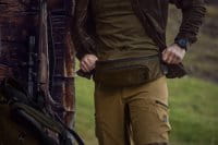 H&auml;rkila Deer Stalker H&uuml;fttasche 4 L front tragen