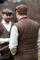 Blaser Victor Vintage Weste Herren braun getragen R&uuml;ckansicht