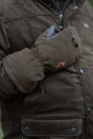 Blaser Marlon Suede F&auml;ustlinge ganz angezogen rechts