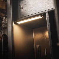 HUNTTECH LED-Lampe f&uuml;r Waffenschrank Beispielbild 2 Befestigung