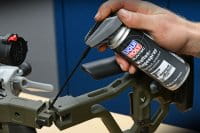LIQUI MOLY GUNTEC Waffenpflegespray Anwendung 5