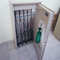 Déshumidificateur AKAH MULTI-DRY dans une armoire forte