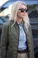 Blaser Juna Bluse Dame unter Jacke seite